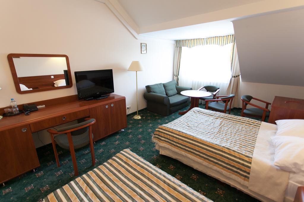 Hotel Twins II Варшава Номер фото